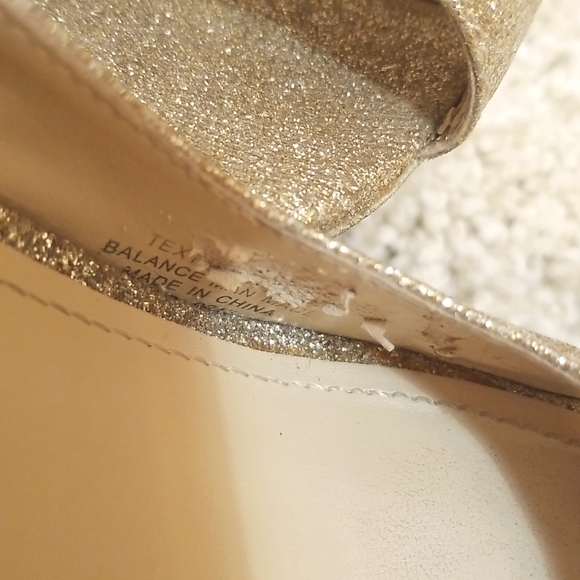 Enzo Angioloni gold peep toe sz9 - Picture 9 of 11